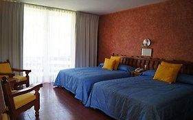 Hotel Villa Montecarlo Chapala 3* México